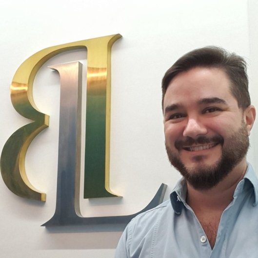 Dr. Carlos Henrique Labrea