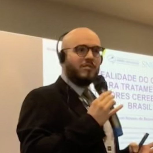 Dr. Gabriel Batistella