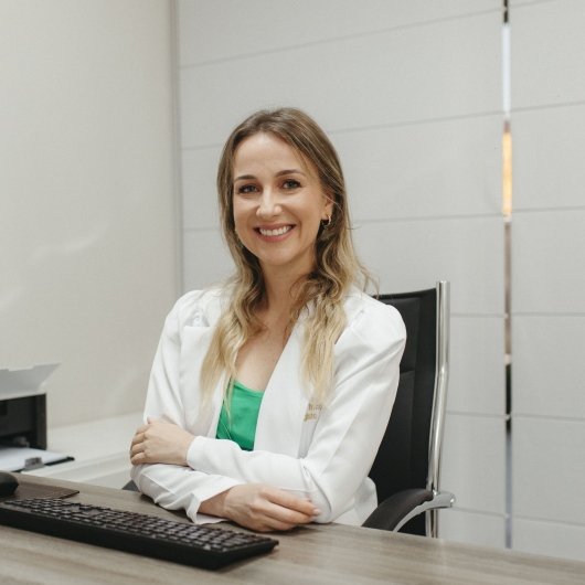 Dra. Livia Justen Tristão