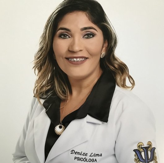 Francisca Denize Lima