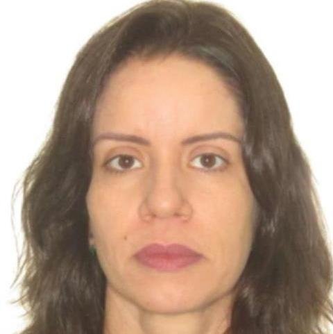 Dra. Ana Paula Pereira