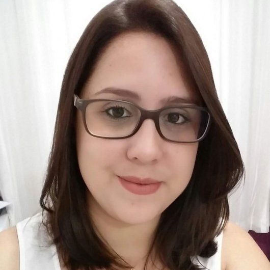 Lívia Toledo
