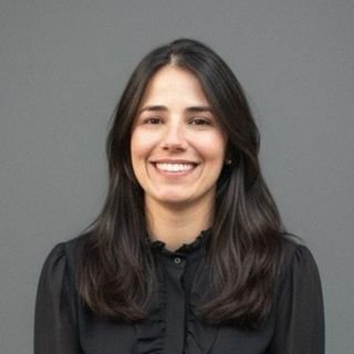 Dra. Bárbara Alves Salgado Costa
