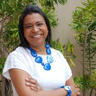 Dra. Regina Celi De Carvalho Costa