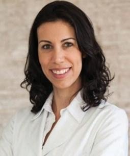 Dra. Fernanda Casares Marcelino