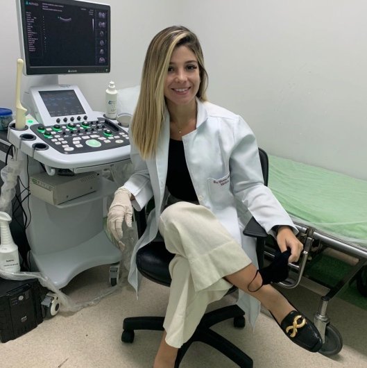 Dra. Clarissa Vivas de Sá Amorim