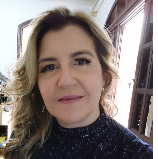 Dra. Andreia Jacqueline Rangel