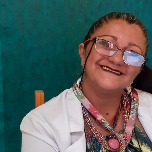 Dra. Ana Claudia Barreto Costa