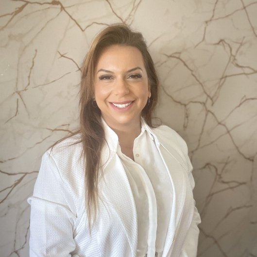 Dra. Kelly Cristina Colombo