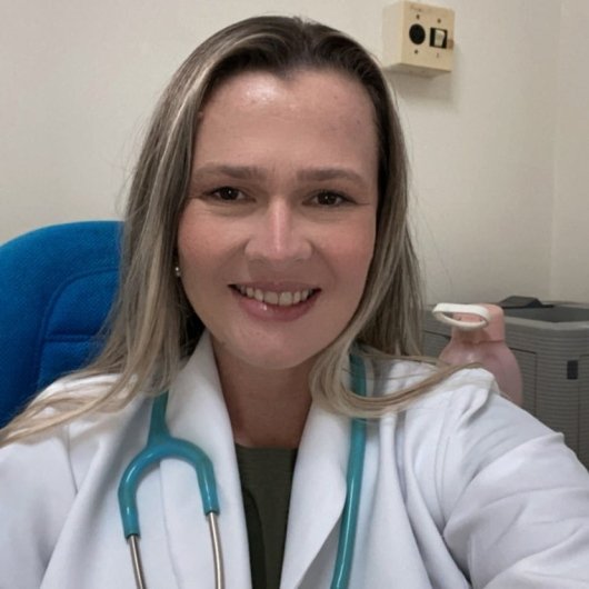 Dra. Luana Nascimento Selhorst