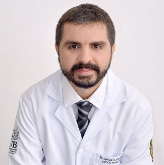Dr. Fernando Pio