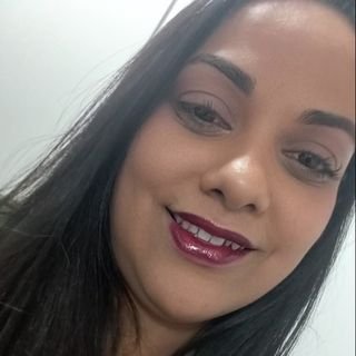 Prof. Caroline Dos Santos Camilo
