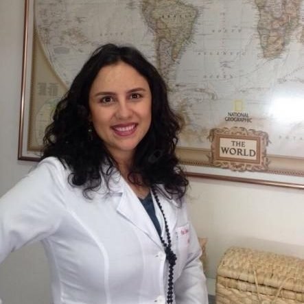Dra. Daniela Barreto Linares Gaspar