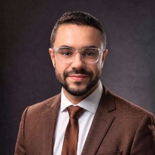 Dr. Victor Moreira dos Santos