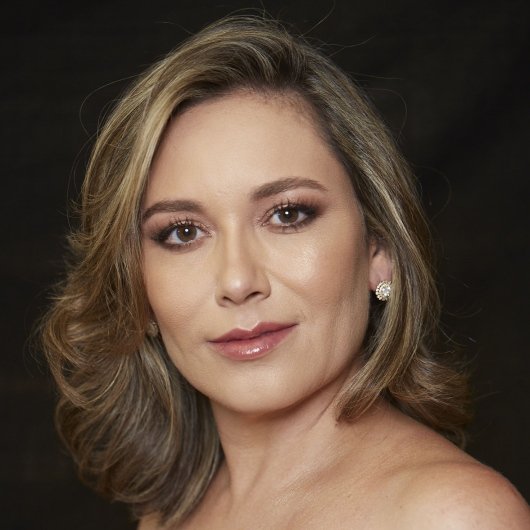 Dra. Carolina Passamani Fagundes