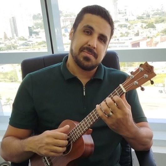Dr. Renato Antunes Pinto de Lemos