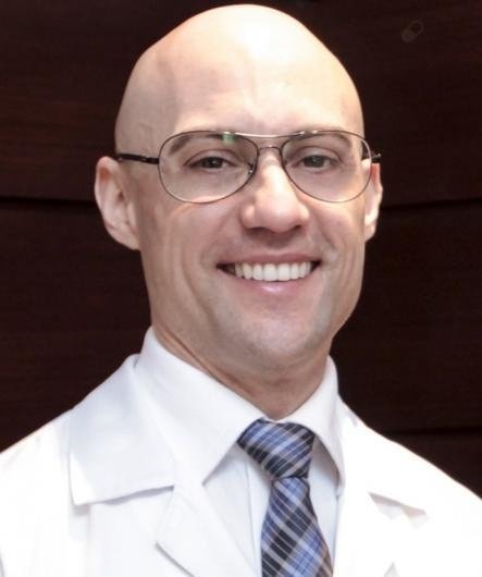 Dr. Marcelo Moreno