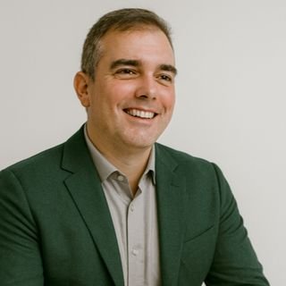 Dr. Emir Teófilo Calife Neto