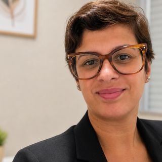 Dra. Renata dos Santos Moura