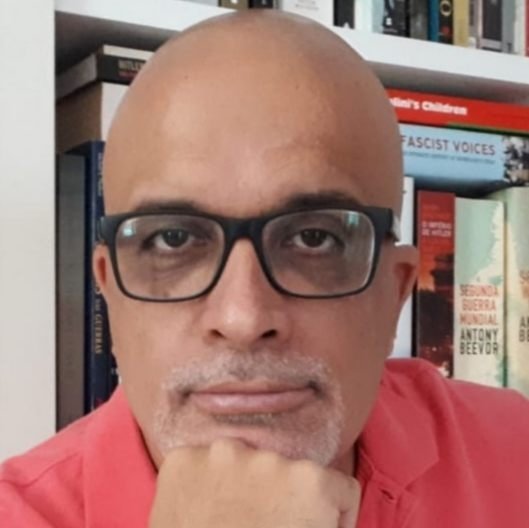 Dr. Leonardo Bahiense