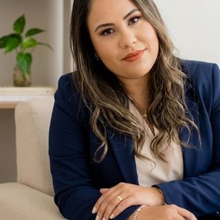 Dra. Stephanie Nayara Menevides Magalhães