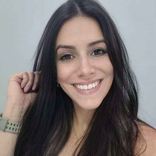Érica Valvasori Gonçalves
