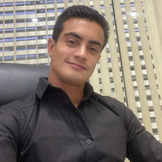 Dr. Gabriel Farias