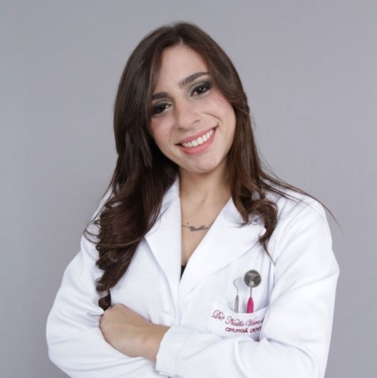Dra. Nailla Vieira