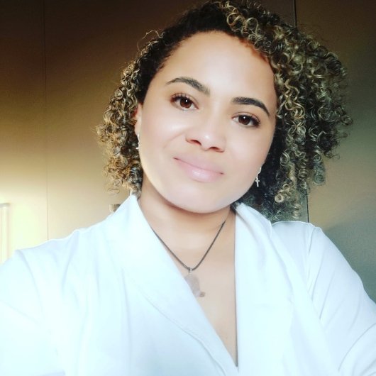 Dra. Pollyanna Pereira
