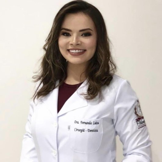 Dra. Fernanda Araújo