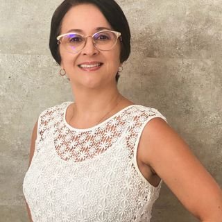 Ana Cláudia Barros
