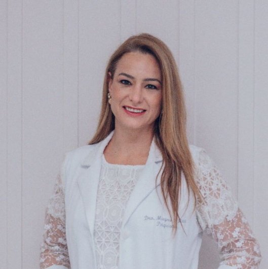 Dra. Mayra Folgosi Ricci