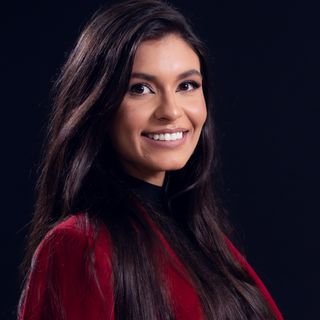 Dra. Ana Karoliny Martins