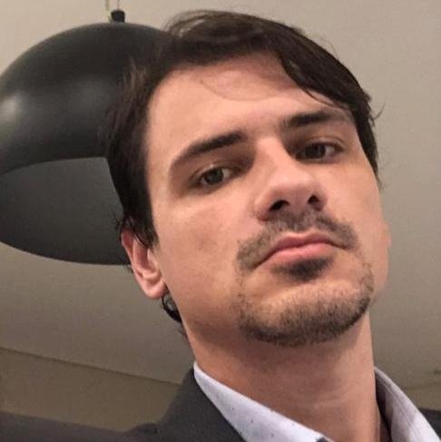 Dr. Rafael Albanez De Albuquerque Da Cunha Andrade