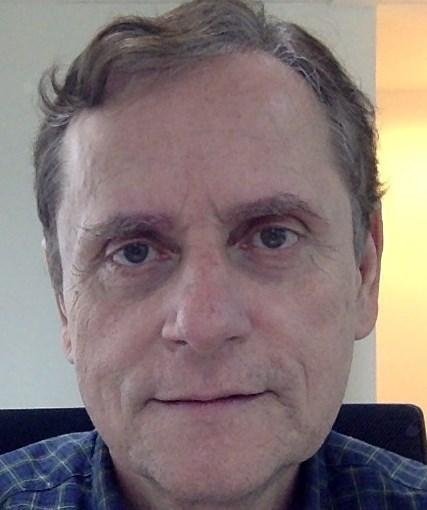 Dr. Cezar Jones