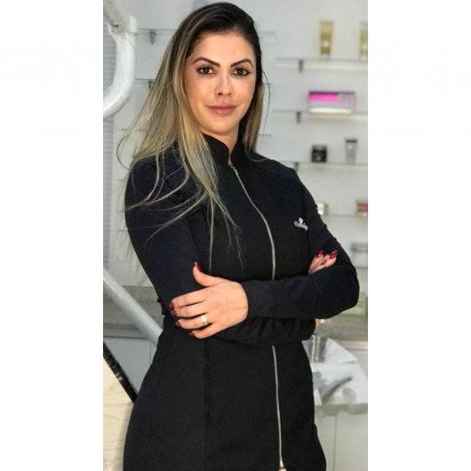Dra. Jacqueline Silva