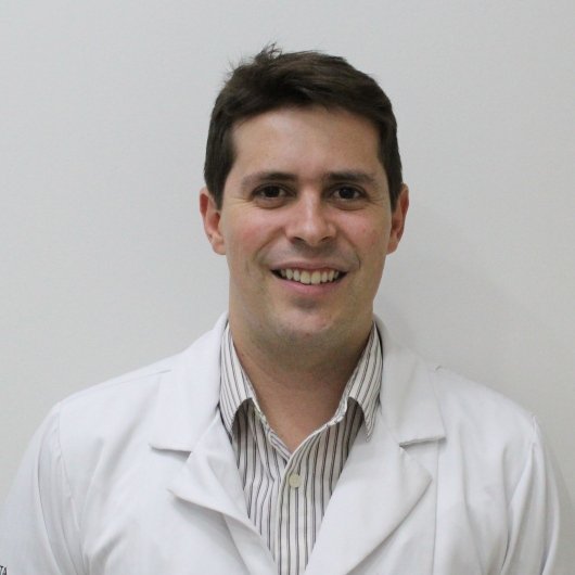 Dr. Virgilio da Costa Farnese