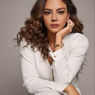 Dra. Ana Karoliny Martins