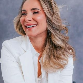 Dra. Lara Germiniani