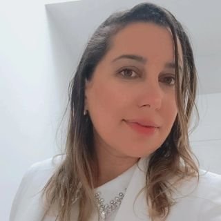 Dra. Daniele Caitano De Souza