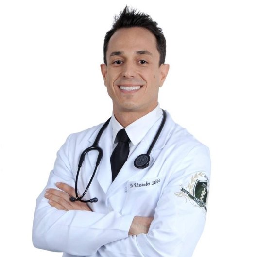 Dr. Elissander Saliba Santos