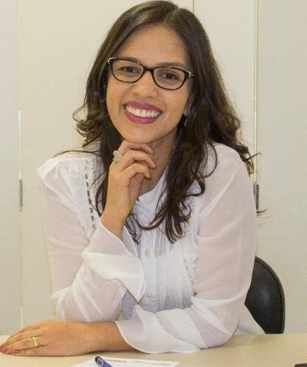 Dra. Renata Gonçalves Pereira