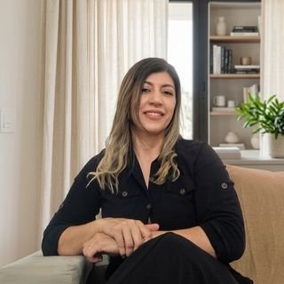 Dra. Nileide Ávila