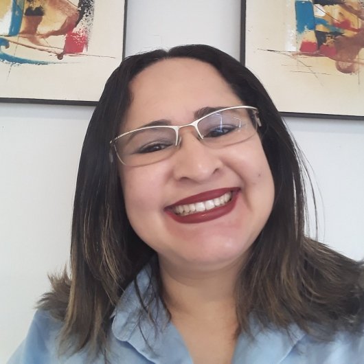 Prof. Eliane Oliveira