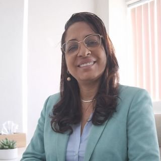 Dra. Ozidia Santos