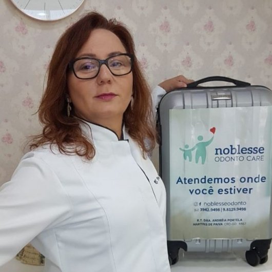 Dra. Andréia Portela