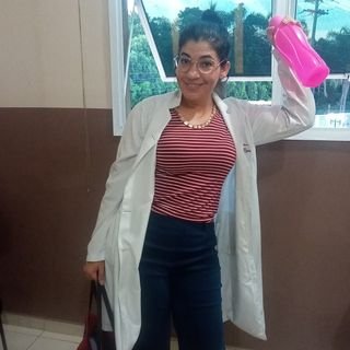Dra. Adriana Bispo