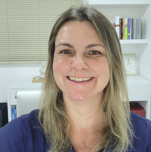 Julia Vieira