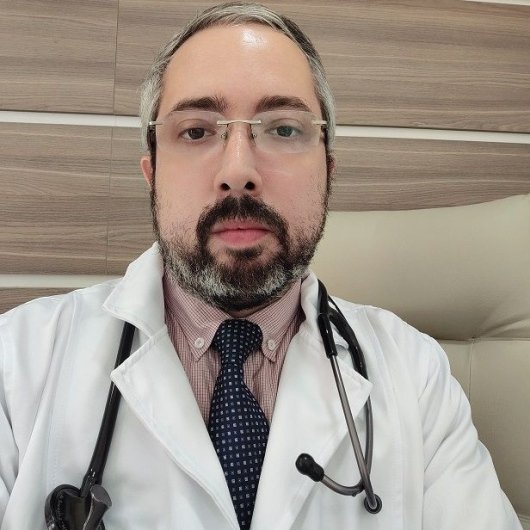 Dr. Marcos Vinicius Fernandes