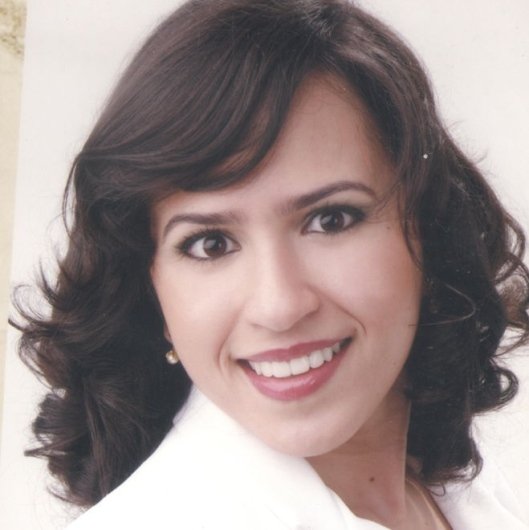 Dra. Elisa Sales Nascimento